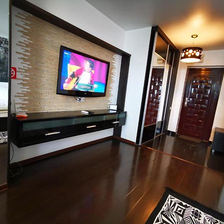Studio G By Mrg Apartments Bucureşti Ngoại thất bức ảnh