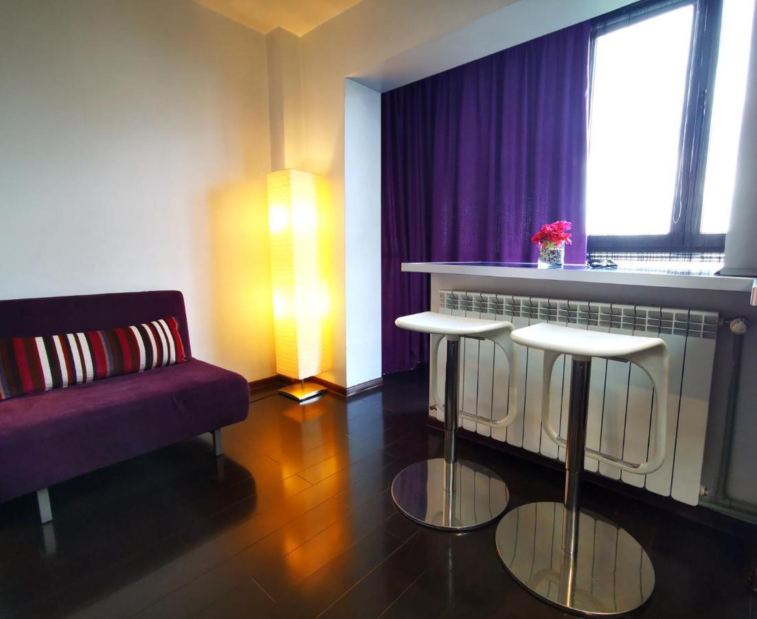 Studio G By Mrg Apartments Bucureşti Ngoại thất bức ảnh